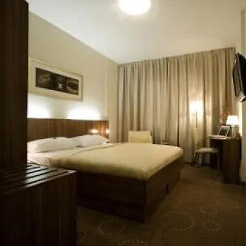 B&B Hotel Berlin City-Ost 3*,  德国