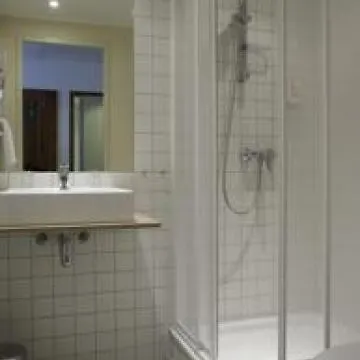 B&B Hotel Berlin City-Ost 3*,