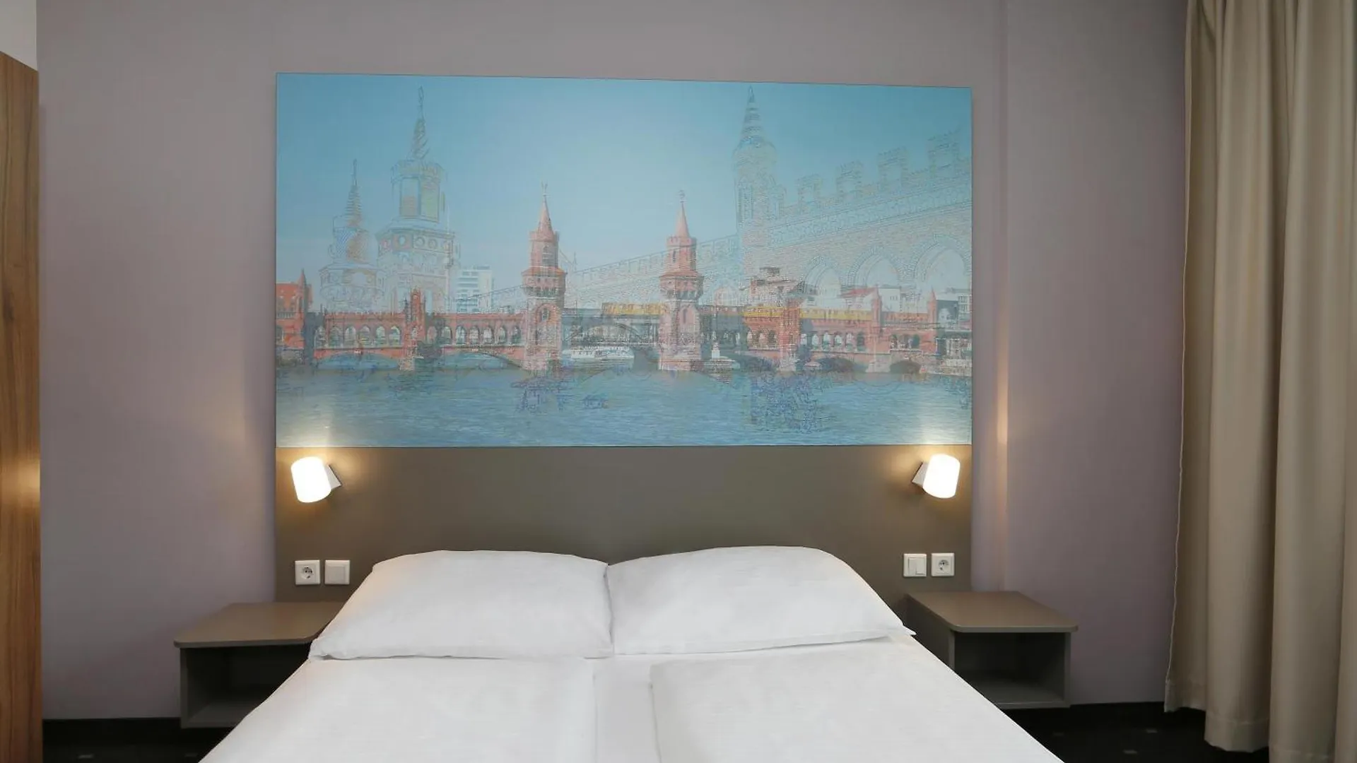 B&B Hotel Berlin City-Ost 3*,