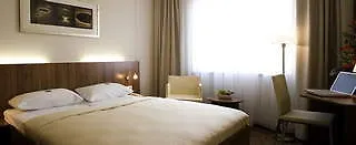 B&B Hotel Berlin City-Ost 3*,